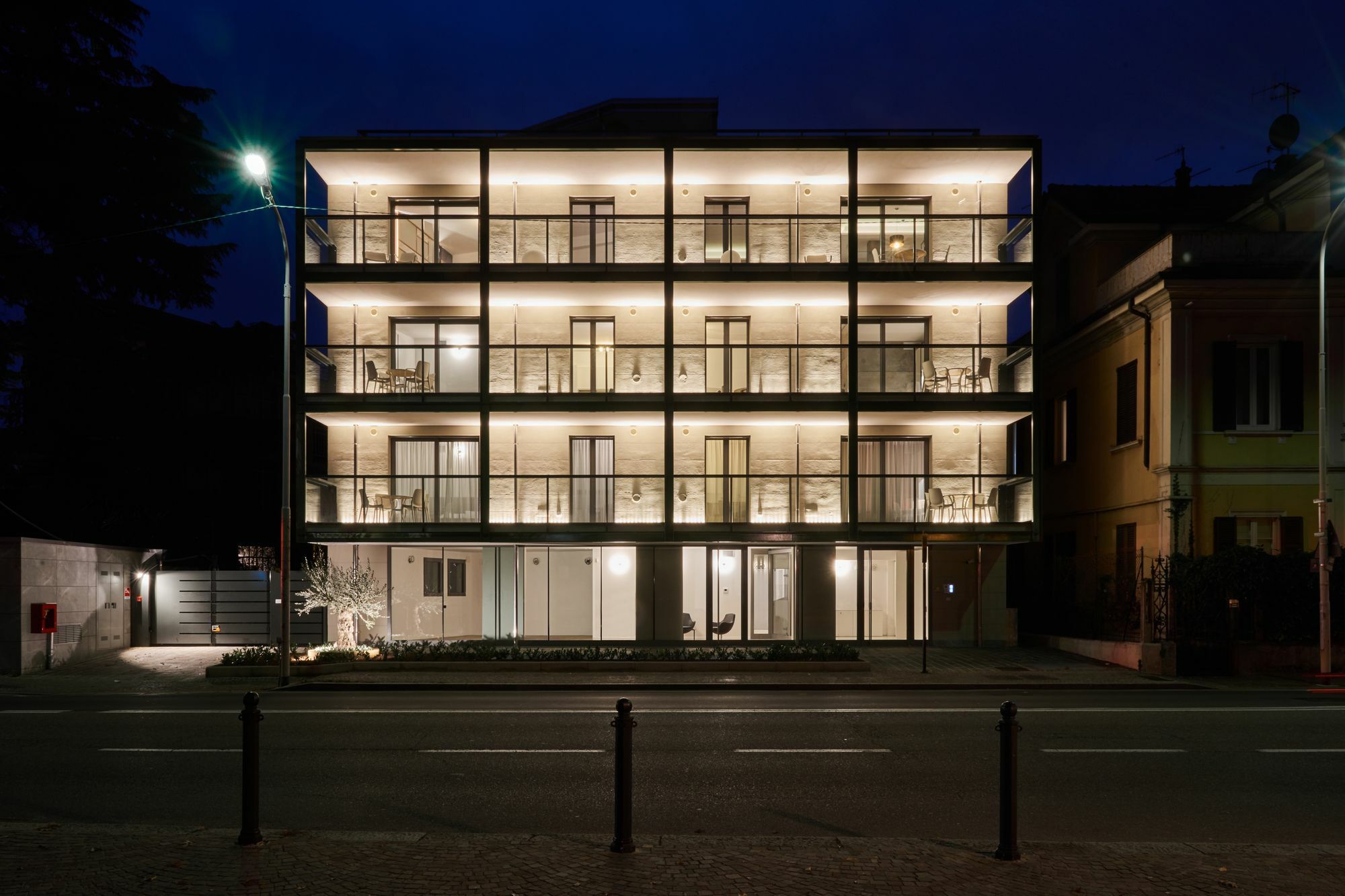 Aparthotel La Perla By Sedar Côme Esterno foto